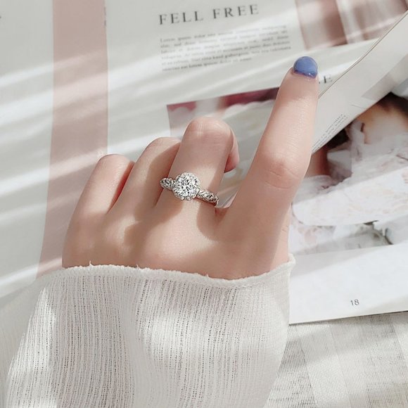 Certified 1ct. t.w. Diamond Moissanite Mermaid Ring NEW - Picture 4 of 9